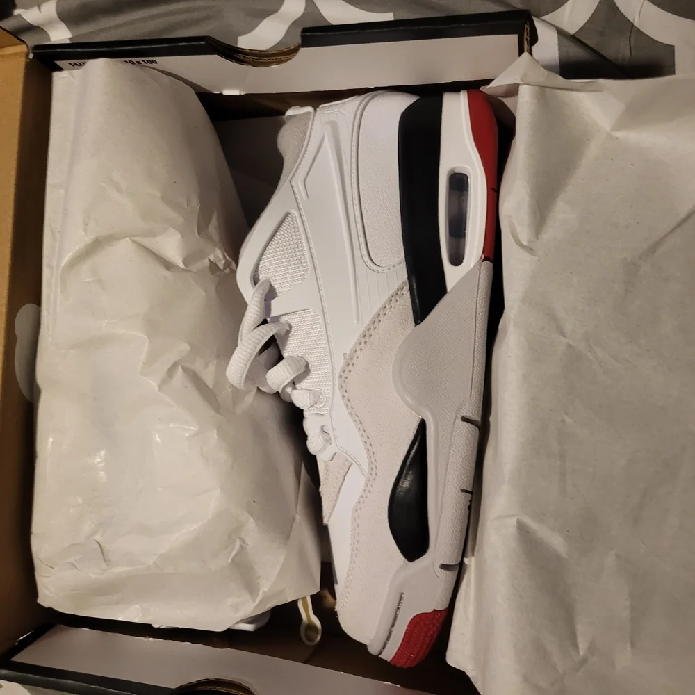 Jordan White and Red Sneakers Retro-Inspired Design - Picture 3 of 8